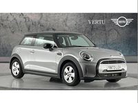 Begagnad Mini Cooper Classic 136 HK (100 kW) 2022 Silver Halvkombi