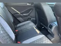Usado VW T-Roc Black Edition 150 HP (110 kW) 2025 Preto SUV