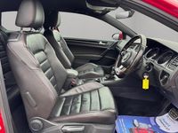 Used VW Golf VII GTI 230 HP (169 kW) 2016 Red Hatchback