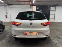 Used Seat Leon SE Dynamic 110 HP (80 kW) 2017 White Hatchback