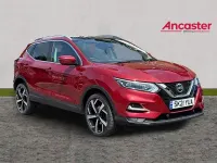 Used Nissan Qashqai N-Motion 155 HP (114 kW) 2021 Red SUV