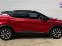 Used Renault Captur Version S 100 HP (73 kW) 2020 Red SUV