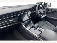 Used Audi Q7 Black Edition 286 HP (210 kW) 2025 White SUV