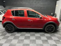 Used Dacia Sandero Ambiance 90 HP (66 kW) 2014 Red Hatchback