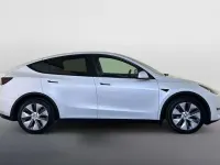 Used Tesla Model Y Long Range AWD 286 kW (389 HP) 2022 White SUV