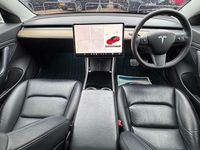 Used Tesla Model 3 Performance 461 kW (627 HP) 2019 Red Sedan