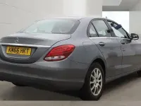Usado Mercedes C200 SE 2017 Cinzento Sedan