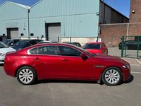 Usado Jaguar XE Prestige 2015 Vermelho Sedan