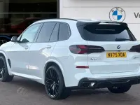 Usado BMW X5 M Sport 490 CV (360 kW) 2025 Blanco SUV