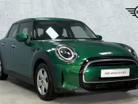Used Mini ONE Classic 101 HP (74 kW) 2022 Green Hatchback