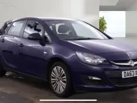 Used Vauxhall Astra 2013 Blue Hatchback