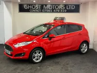 Gebraucht Ford Fiesta Zetec 2017 Rot Kleinwagen