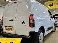 Used Citroën Berlingo 102 HP (75 kW) 2023 White MPV