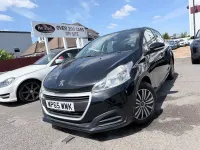 Used Peugeot 208 Access 68 HP (50 kW) 2016 Black Hatchback