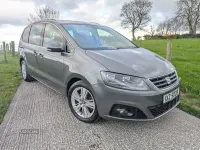 Usado Seat Alhambra Ecomotive 150 CV (110 kW) 2015 Gris Monovolumen