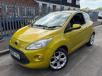 Begagnad Ford Ka Zetec 69 HK (50 kW) 2015 Guld Halvkombi