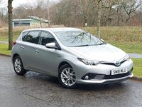 Used Toyota Auris Hybrid 136 HP (100 kW) 2018 Silver Hatchback