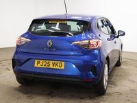 Used Renault Clio V Evolution 145 HP (106 kW) 2025 Blue Hatchback