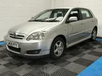 Used Toyota Corolla 110 HP (80 kW) 2005 Silver Hatchback