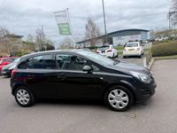 Second-hand Vauxhall Corsa Design Edition 85 CP (62 kW) 2014 Negru Hatchback