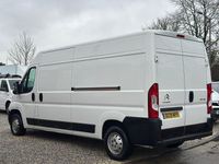 Used Citroën Relay 130 HP (95 kW) 2019 White Van