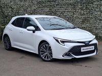 Used Toyota Corolla Design 140 HP (102 kW) 2023 White Hatchback