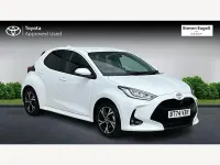 Used Toyota Yaris Design 116 HP (85 kW) 2024 White Hatchback
