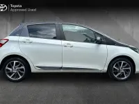Used Toyota Yaris 111 HP (81 kW) 2020 Pure white Hatchback