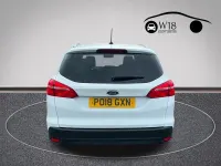Used Ford Focus Zetec 120 HP (88 kW) 2018 White Estate
