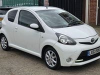 Used Toyota Aygo 2013 White Hatchback