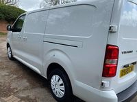 Used Vauxhall Vivaro Sportive 120 HP (88 kW) 2019 White MPV