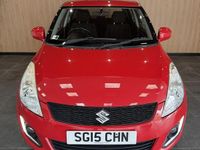 Używany Suzuki Swift SZ3 2015 Czerwony Hatchback