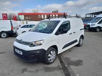 Used Citroën Berlingo 100 HP (73 kW) 2022 White MPV