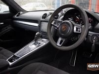 Used Porsche 718 Cayman 365 HP (268 kW) 2019 White Coupe