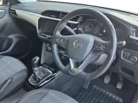 Second-hand Vauxhall Corsa Edition 75 CP (55 kW) 2022 Alb Hatchback