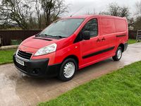 Used Peugeot Expert 90 HP (66 kW) 2014 Red Van