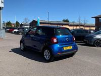 Used Smart ForFour Passion 70 HP (51 kW) 2017 Black Hatchback