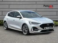 Used Ford Focus ST-Line X 123 HP (90 kW) 2023 Silver Hatchback