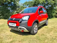 Used Fiat Panda Cross Cross 90 HP (66 kW) 2019 Red Hatchback