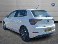 Used VW Polo Life 95 HP (69 kW) 2024 White Hatchback