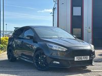 Used Ford Focus ST 185 HP (136 kW) 2016 Black Hatchback
