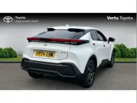 Used Toyota C-HR Design 220 HP (161 kW) 2024 White SUV