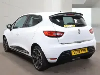 Used Renault Clio IV Iconic 90 HP (66 kW) 2019 White Hatchback