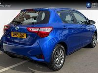 Used Toyota Yaris 109 HP (80 kW) 2019 Blue Hatchback