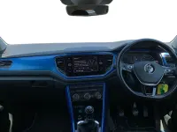 Used VW T-Roc Design 116 HP (85 kW) 2018 Blue SUV