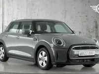 Usado Mini ONE Classic 101 CV (74 kW) 2022 Gris Utilitario