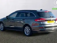 Usado Ford Mondeo Zetec 188 HP (138 kW) 2021 Cinzento Carrinha