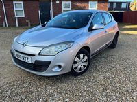 Used Renault Mégane III Expression 110 HP (80 kW) 2010 Silver Hatchback