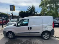 Usado Fiat Doblò 2013 Prateado Monovolume