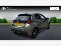 Used Toyota Yaris Design 114 HP (83 kW) 2023 Bronze Hatchback
